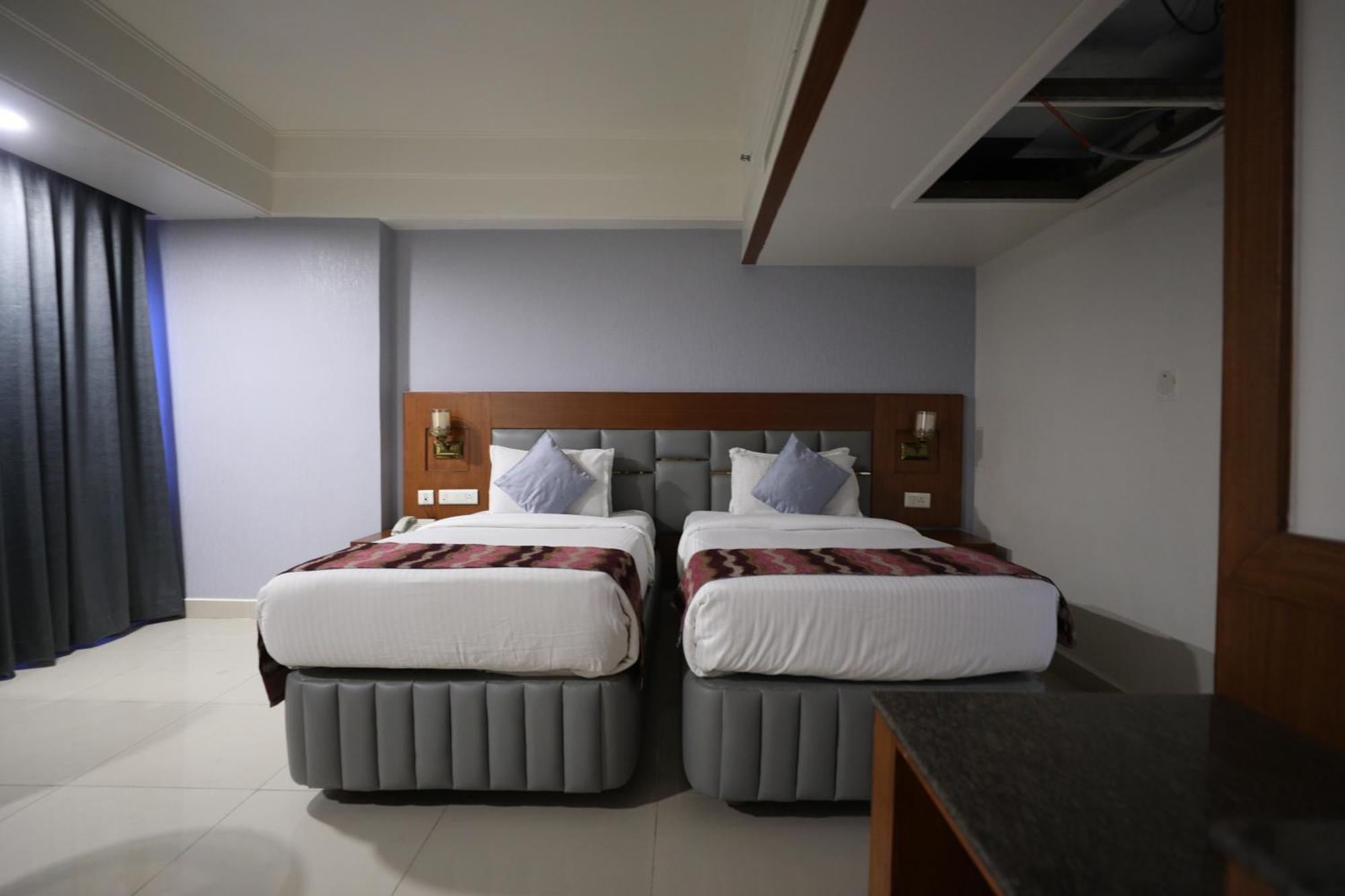 Eastin Hotels ハイデラバード エクステリア 写真