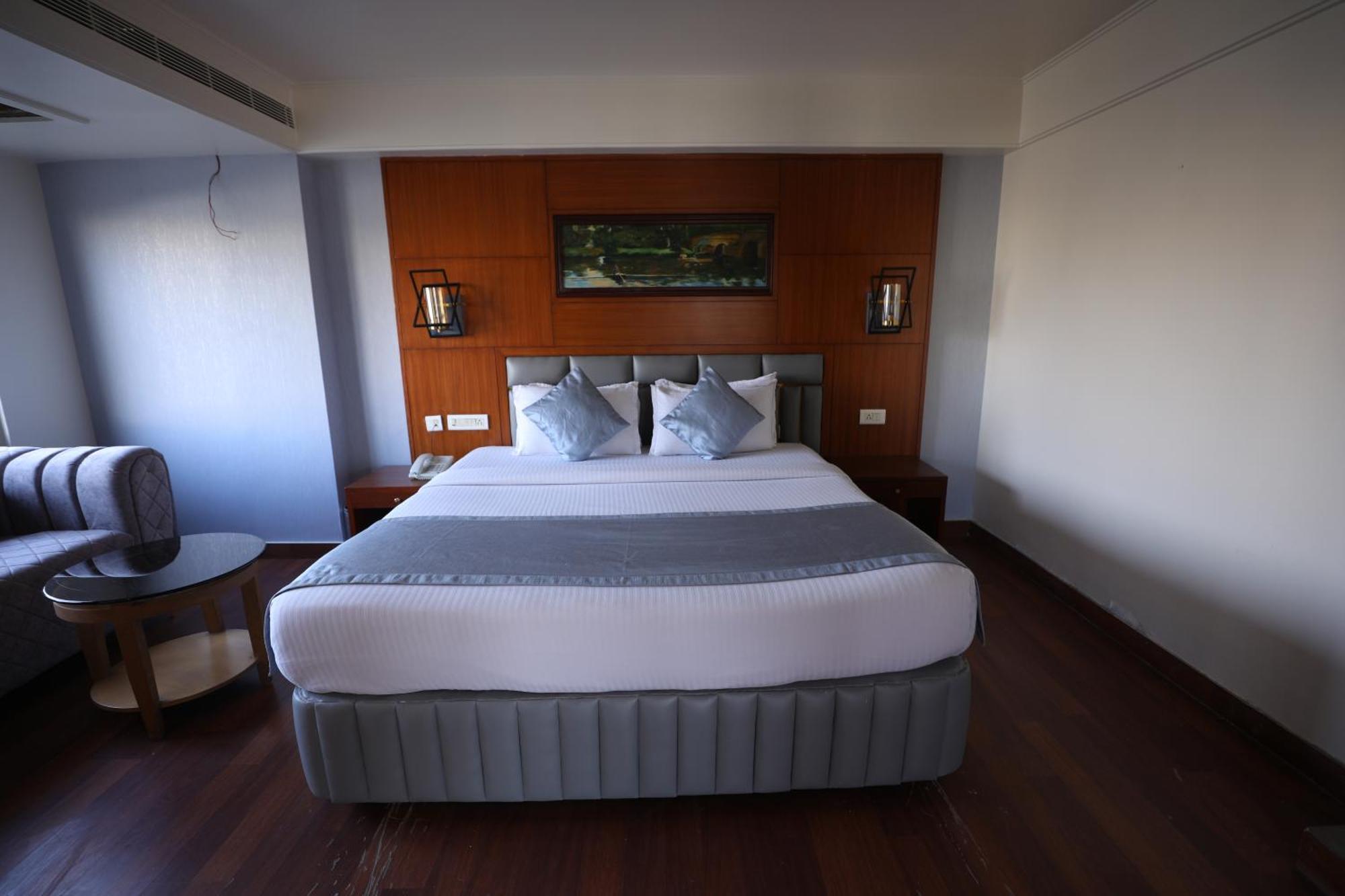 Eastin Hotels ハイデラバード エクステリア 写真